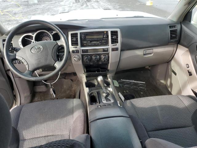 Photo 8 from auction – 2005 TOYOTA 4RUNNER SR with VIN JTEBU14R050074579