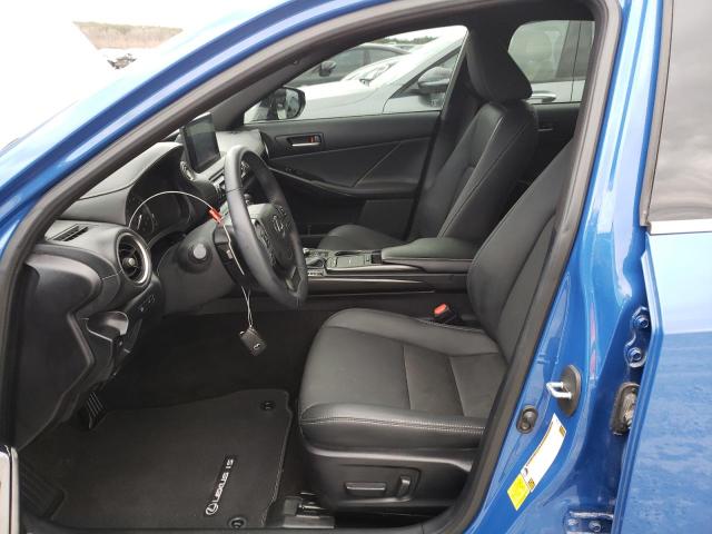 Photo 7 from auction – 2022 LEXUS IS 300 with VIN JTHAA1D25N5120999