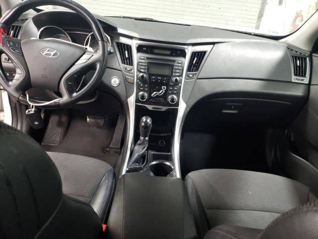 Photo 8 from auction – 2012 HYUNDAI SONATA SE with VIN 5NPEC4AB5CH410062