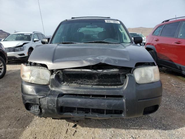 Photo 5 from auction – 2004 FORD ESCAPE XLS with VIN 1FMYU02124KA78752