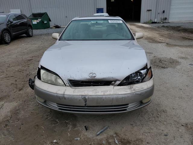Photo 5 from auction – 1997 LEXUS ES 300 with VIN JT8BF22GXV5007642