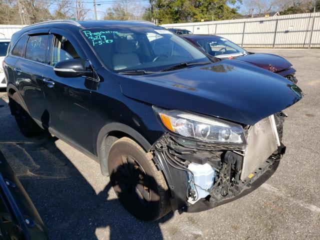 Photo 4 from auction – 2016 KIA SORENTO LX with VIN 5XYPG4A36GG096523
