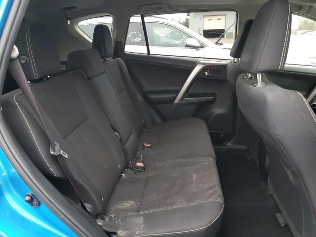 Photo 11 from auction – 2017 TOYOTA RAV4 XLE with VIN JTMRFREV0HD202937