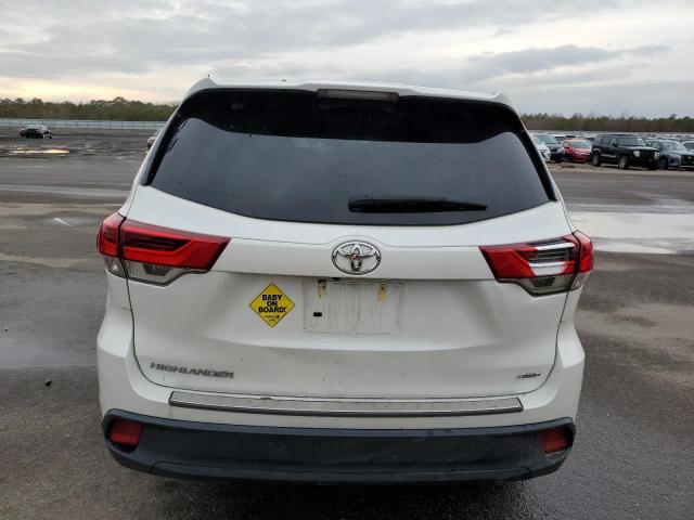 Photo 6 from auction – 2019 TOYOTA HIGHLANDER with VIN 5TDBZRFH4KS949356
