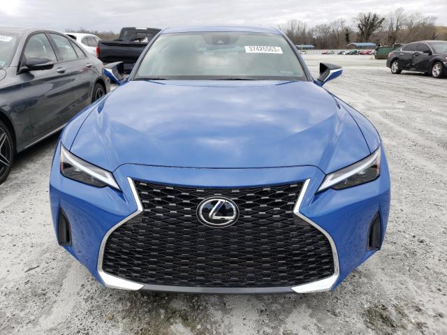Photo 5 from auction – 2022 LEXUS IS 300 with VIN JTHAA1D25N5120999