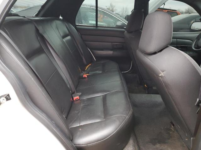 Photo 10 from auction – 2006 FORD CROWN VICT with VIN 2FAFP71W06X154614