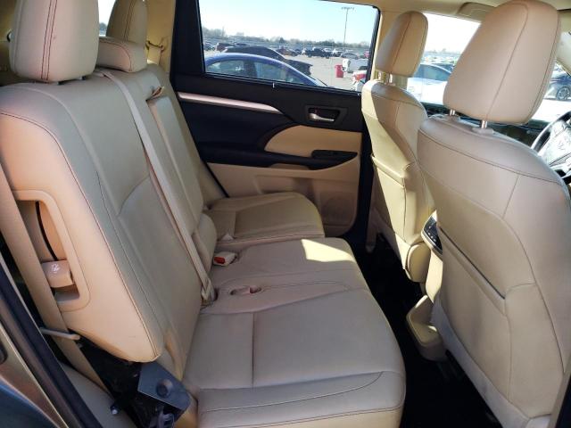 Photo 11 from auction – 2015 TOYOTA HIGHLANDER with VIN 5TDJKRFH6FS105602