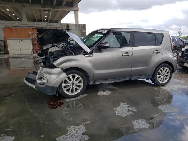 KIA SOUL + 2018 z numerem VIN KNDJP3A53J7521038 - Zdjęcie z aukcji