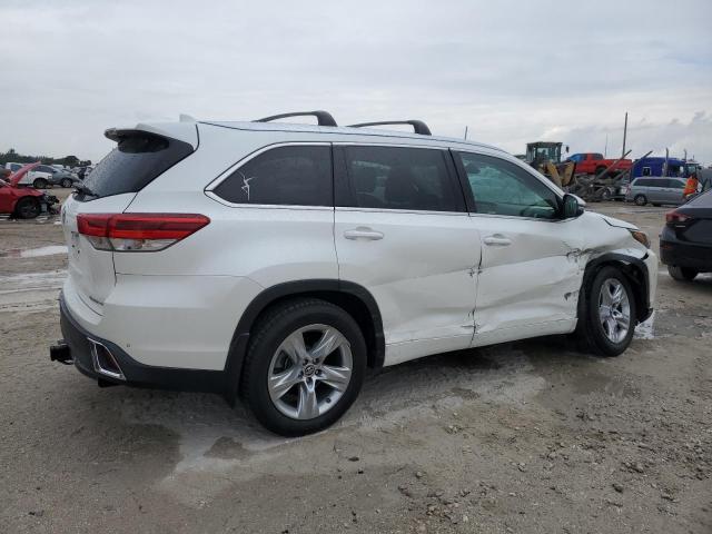 Photo 3 from auction – 2017 TOYOTA HIGHLANDER with VIN 5TDDZRFH7HS413163