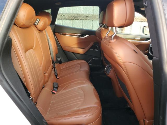 Photo 10 from auction – 2017 MASERATI LEVANTE LU with VIN ZN661XUL9HX234482