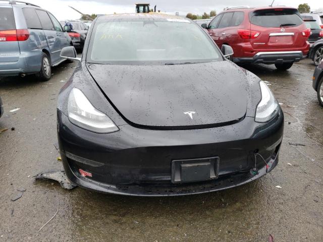 Photo 5 from auction – 2018 TESLA MODEL 3 with VIN 5YJ3E1EA9JF070444