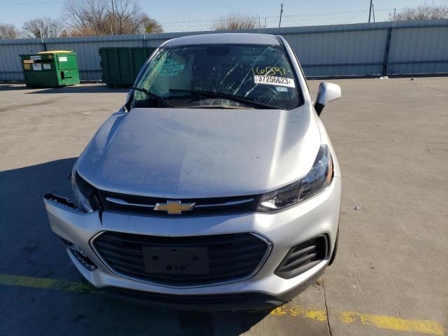Photo 5 from auction – 2020 CHEVROLET TRAX LS with VIN 3GNCJKSB7LL161397