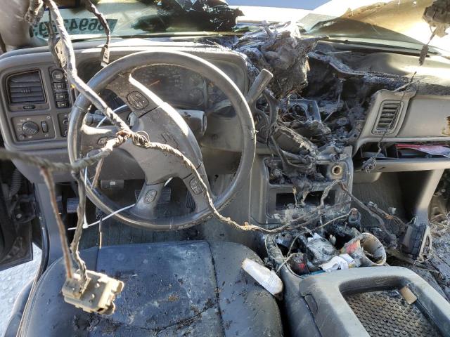 Photo 8 from auction – 2005 CHEVROLET SILVERADO with VIN 1GCEK19BX5Z231887