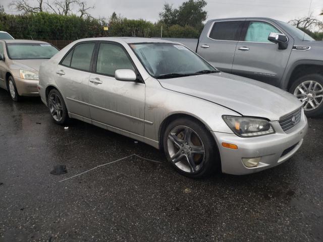 Photo 4 from auction – 2001 LEXUS IS 300 with VIN JTHBD182210005094