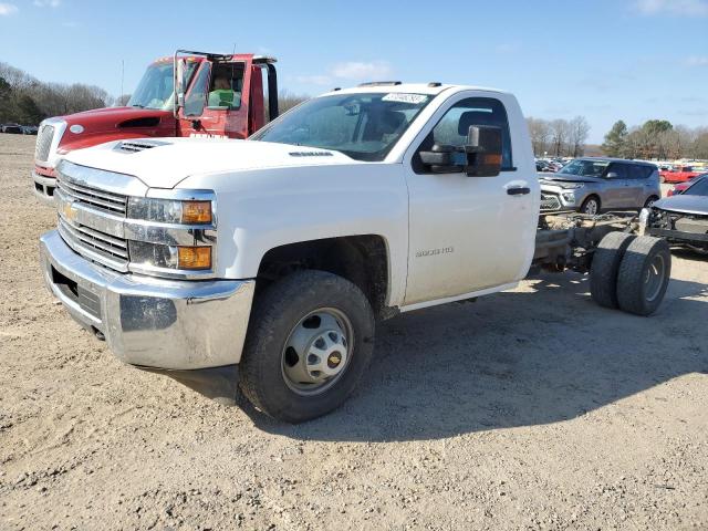 Photo 2 from auction – 2018 CHEVROLET SILVERADO with VIN 1GB3KYCY1JF261700