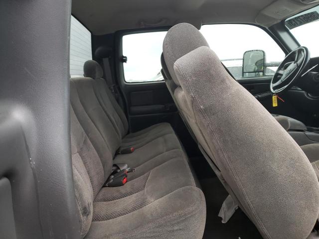 Photo 10 from auction – 2004 CHEVROLET SILVERADO with VIN 1GCHK29104E191352
