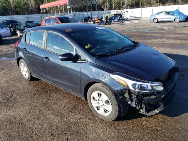 Photo 4 from auction – 2017 KIA FORTE LX with VIN KNAFK5A89H5704716