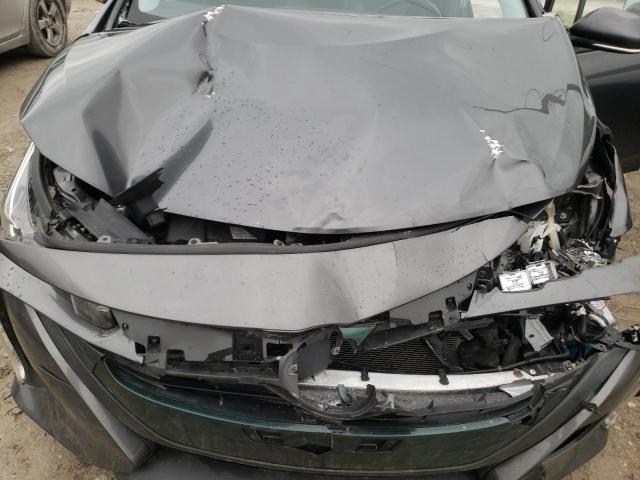 Photo 11 from auction – 2018 TOYOTA PRIUS PRIM with VIN JTDKARFP7J3071260