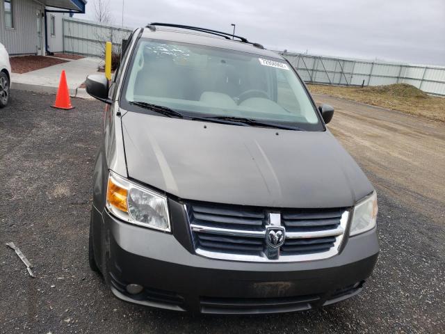 صورة رقم 5 من المزاد - 2010 DODGE GRAND CARA مع VIN 2D4RN5DX2AR269169