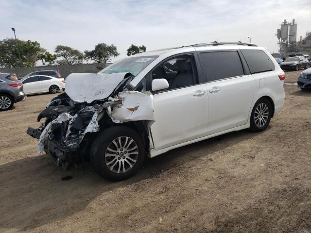 TOYOTA SIENNA XLE 2018 with VIN 5TDYZ3DC4JS904687 - Photo from auction
