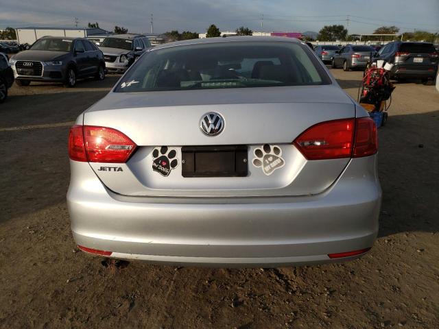 Photo 6 from auction – 2014 VOLKSWAGEN JETTA BASE with VIN 3VW2K7AJ5EM253092