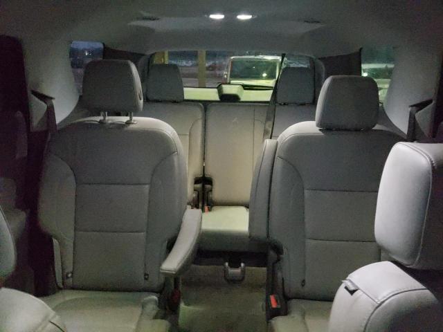 Photo 10 from auction – 2018 CHEVROLET TRAVERSE L with VIN 1GNERHKW8JJ277669