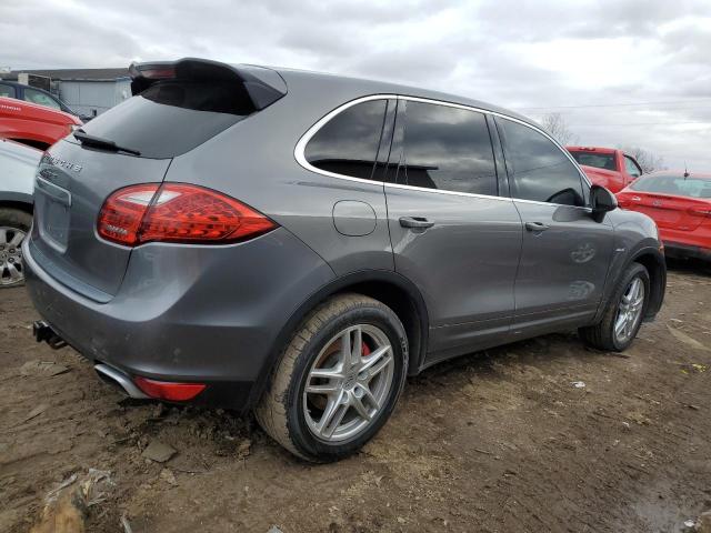 Photo 3 from auction – 2014 PORSCHE CAYENNE with VIN WP1AF2A26ELA32695
