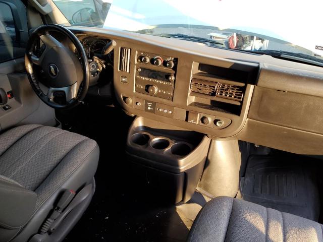 Photo 8 from auction – 2017 CHEVROLET EXPRESS G2 with VIN 1GCWGBFG3H1113050