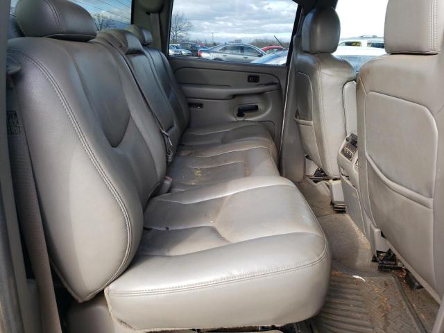 Photo 10 from auction – 2005 CHEVROLET SILVERADO with VIN 1GCHK232X5F804378