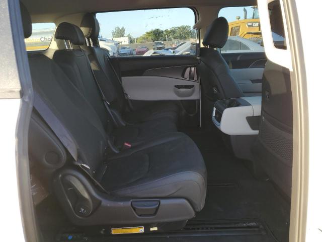 Photo 11 from auction – 2022 KIA CARNIVAL L with VIN KNDNB4H34N6170937