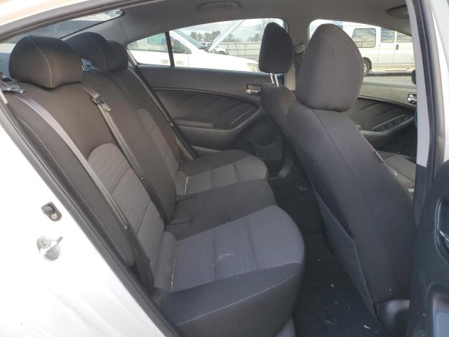 Photo 10 from auction – 2017 KIA FORTE LX with VIN 3KPFL4A70HE094243