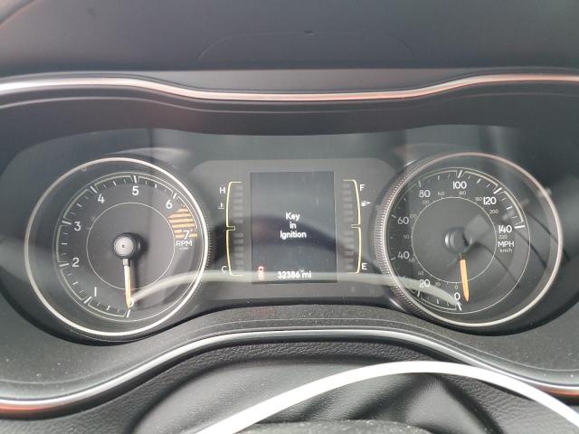 Photo 9 from auction – 2019 JEEP CHEROKEE L with VIN 1C4PJLCB0KD488405