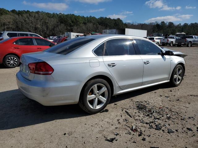 Photo 3 from auction – 2015 VOLKSWAGEN PASSAT S with VIN 1VWAS7A38FC105003