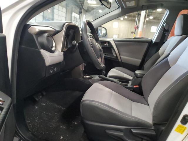 Photo 7 from auction – 2015 TOYOTA RAV4 XLE with VIN JTMRFREV1FD158993