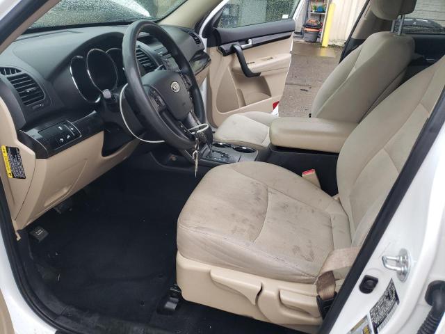 Photo 7 from auction – 2013 KIA SORENTO LX with VIN 5XYKT3A18DG404818