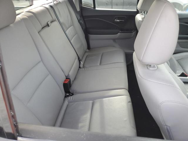 Photo 10 from auction – 2018 HONDA RIDGELINE with VIN 5FPYK3F74JB011628