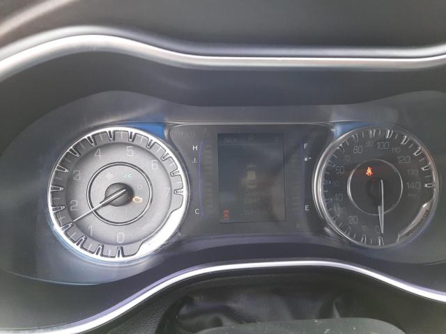 Photo 9 from auction – 2016 CHRYSLER 200 LIMITE with VIN 1C3CCCAB6GN166563