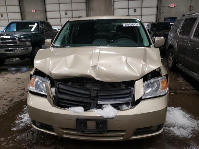 Photo 5 from auction – 2010 DODGE GRAND CARA with VIN 2D4RN5D14AR496858