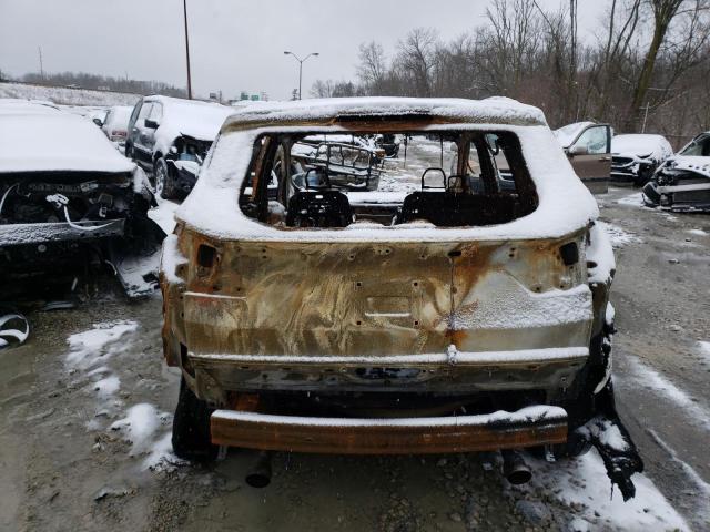 Photo 6 from auction – 2017 FORD ESCAPE SE with VIN 1FMCU9GD5HUB13540