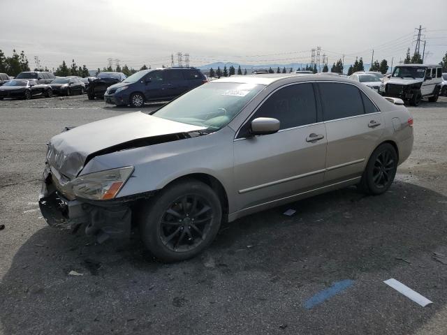 HONDA ACCORD EX 2004 with VIN JHMCM56784C011754 - Photo from auction