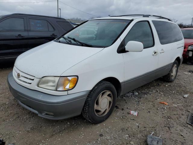 TOYOTA SIENNA LE 2002 with VIN 4T3ZF13C92U429010 - Photo from auction