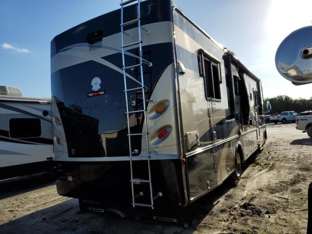 Photo 4 from auction – 2007 FREIGHTLINER CHASSIS M with VIN 4UZACLBWX7CY76691