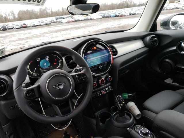 Photo 8 from auction – 2023 MINI COOPER S with VIN WMW53DH08P2T00759