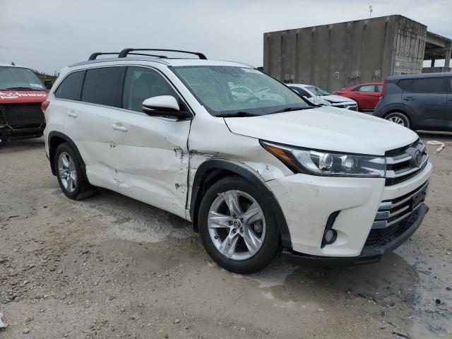 Photo 4 from auction – 2017 TOYOTA HIGHLANDER with VIN 5TDDZRFH7HS413163