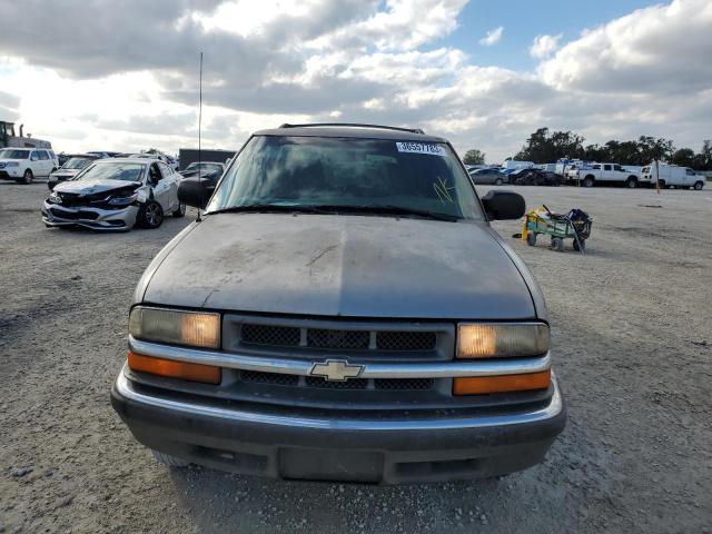 Photo 5 from auction – 2001 CHEVROLET BLAZER with VIN 1GNCS13W612131234