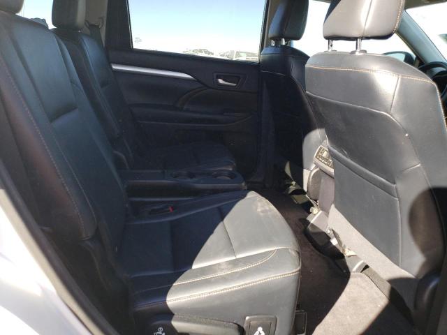 Photo 11 from auction – 2015 TOYOTA HIGHLANDER with VIN 5TDKKRFH7FS061730
