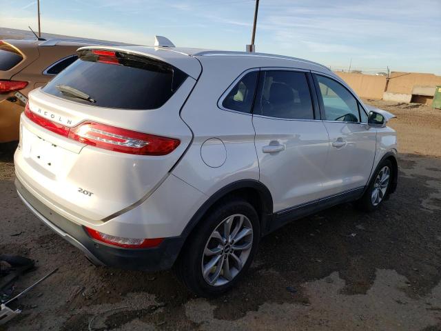 Photo 3 from auction – 2017 LINCOLN MKC SELECT with VIN 5LMCJ2C92HUL56222