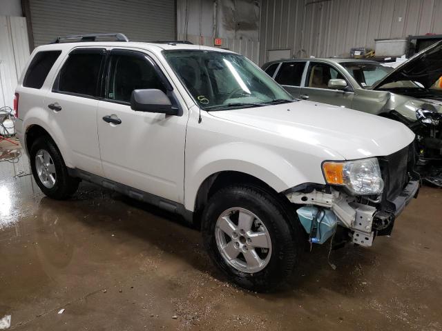 Photo 4 from auction – 2009 FORD ESCAPE XLT with VIN 1FMCU03769KB95321