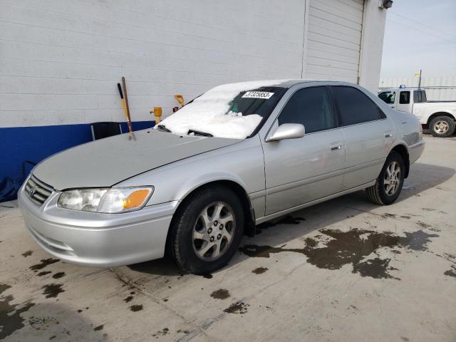 TOYOTA CAMRY CE 2000 with VIN JT2BF22K6Y0249571 - Photo from auction