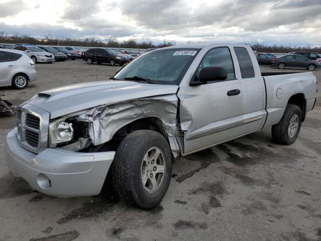 Photo 1 from auction – 2005 DODGE DAKOTA SLT with VIN 1D7HE42N65S234617